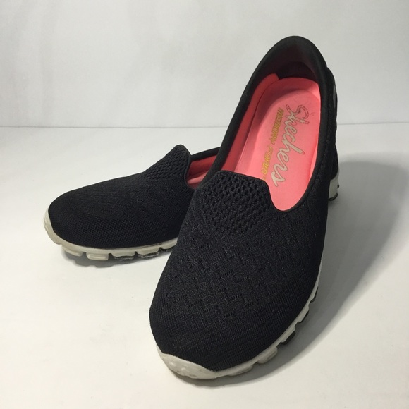 Skechers Women’s Black Memory Foam Sneakers Size 8.5 - Picture 1 of 9